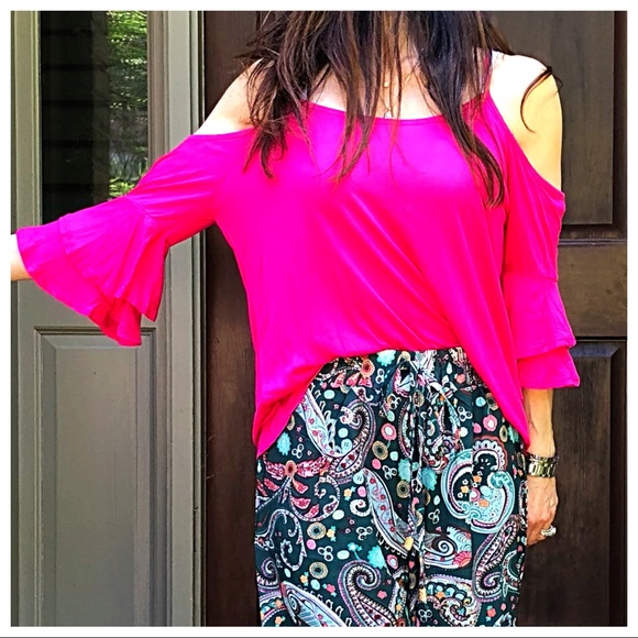 Fuchsia cold shoulder layered bell sleeves top - Picture 4 of 8